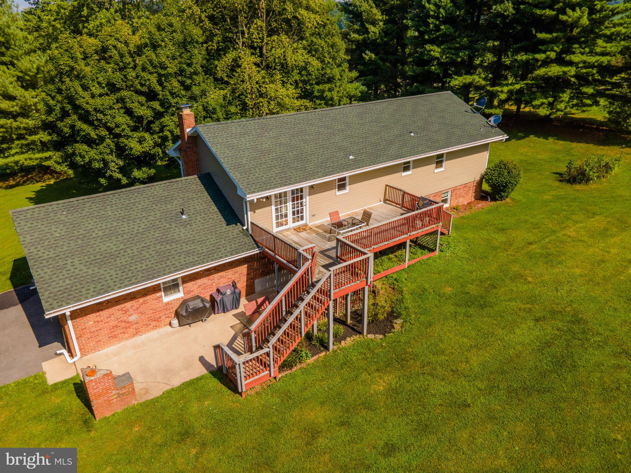 5327 Buffalo Road Mount Airy, MD 21771 - Photo 6 of 54 Upper Deck and Lower Patio