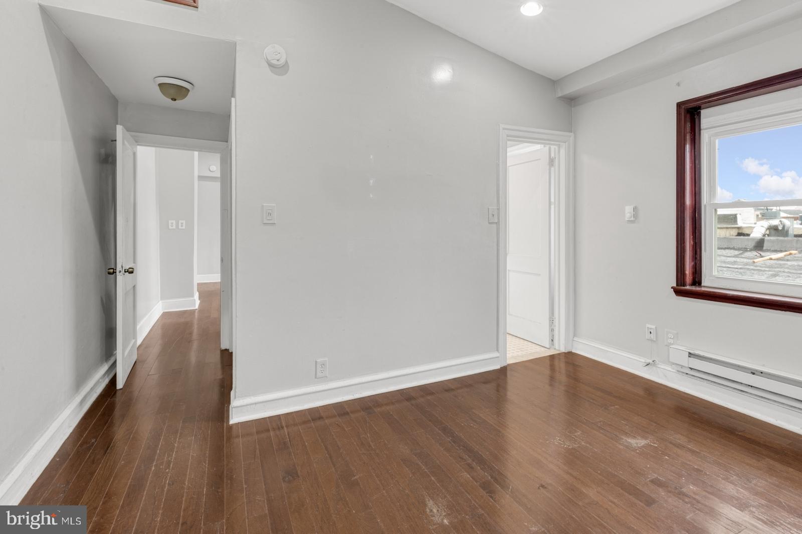 707 West Girard Avenue, Unit 3R Philadelphia, PA 19123 - Photo 11 of 19