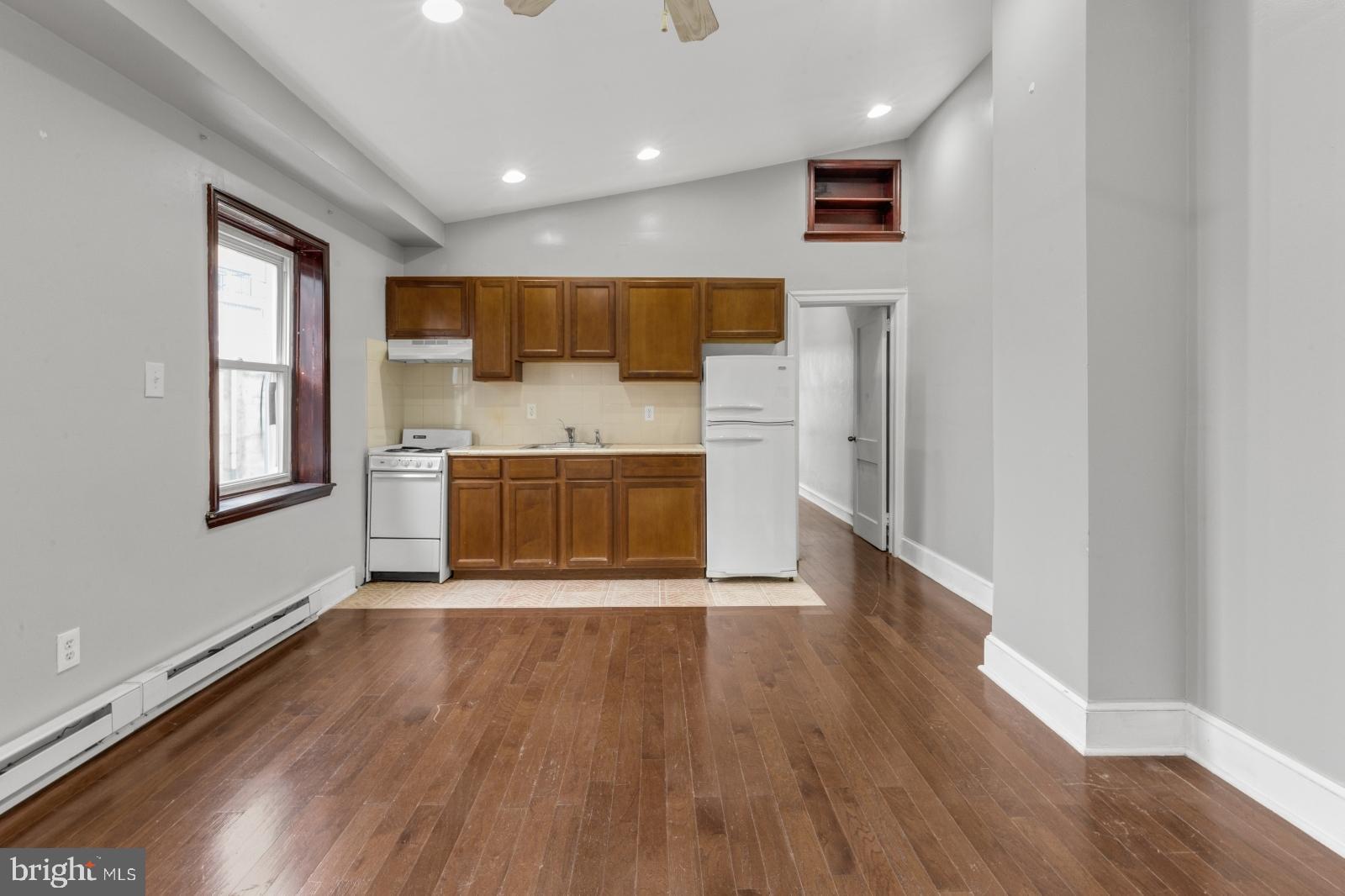 707 West Girard Avenue, Unit 3R Philadelphia, PA 19123 - Photo 7 of 19