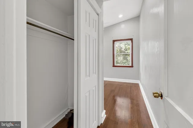 $995 | 707 West Girard Avenue, Unit 3R, Philadelphia, PA 19123