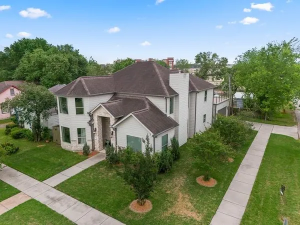 $744,500 | 3202 Ozark Street, Houston, TX 77021