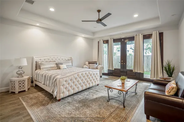 $744,500 | 3202 Ozark Street, Houston, TX 77021
