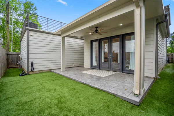 $744,500 | 3202 Ozark Street, Houston, TX 77021