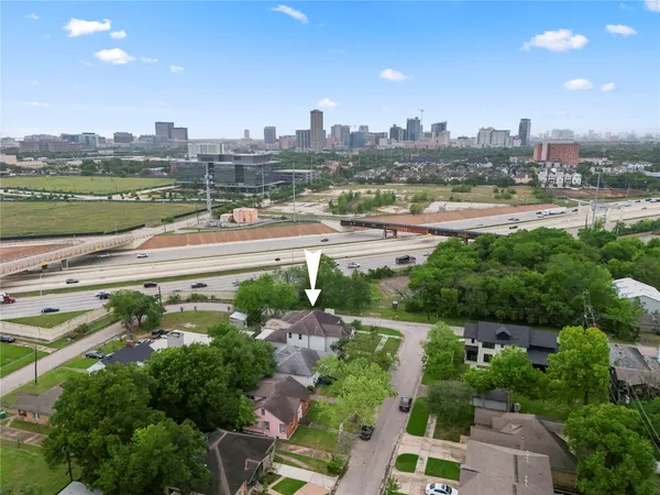 $744,500 | 3202 Ozark Street, Houston, TX 77021