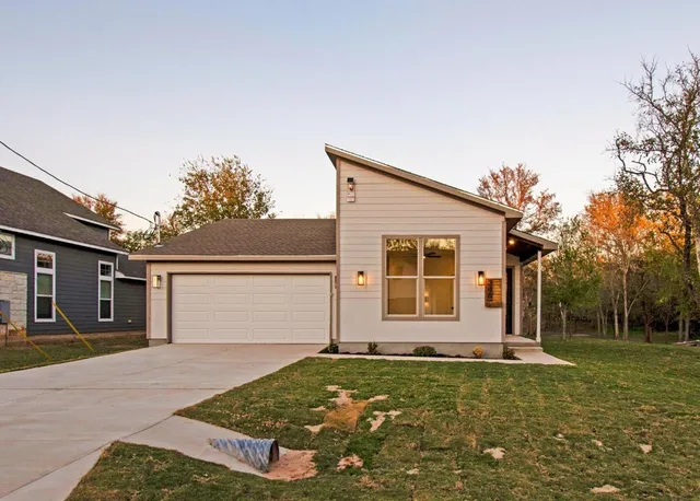 $398,000 | 346 Nene Lane, Bastrop, TX 78602