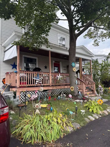 $505,000 | 6 Ray Street, Manchester, NH 03104