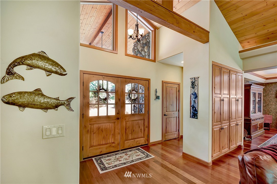 3846 Aldergrove Road Ferndale, WA 98248 - Photo 3 of 25 Gallery Image 3