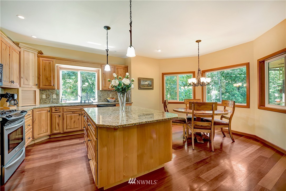 3846 Aldergrove Road Ferndale, WA 98248 - Photo 8 of 25 Gallery Image 8