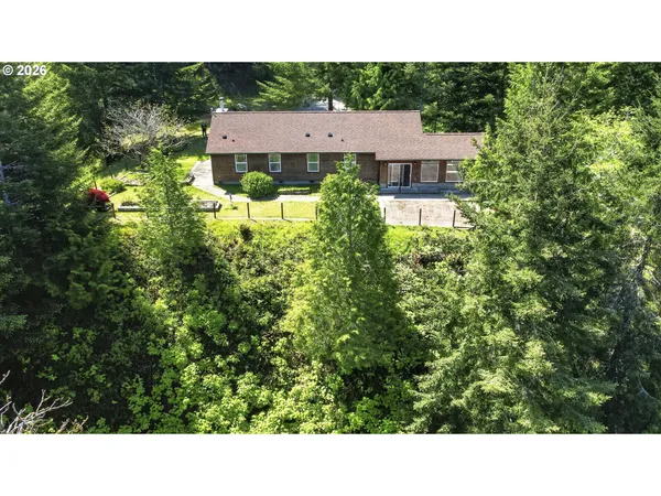 $695,000 | 89453 Rustic Lane, Florence, OR 97439