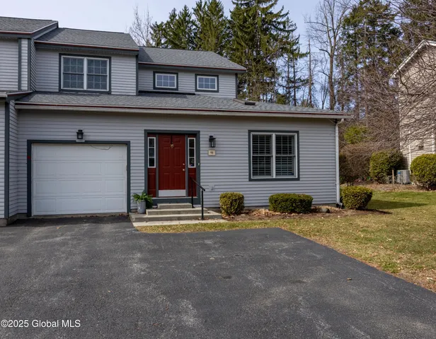 $2,800 | 91 Vista Drive, Saratoga Springs, NY 12866