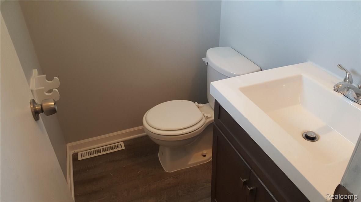 6997 Stow Road Fowlerville, MI 48836 - Photo 21 of 24 New Half Bath off Bedroom