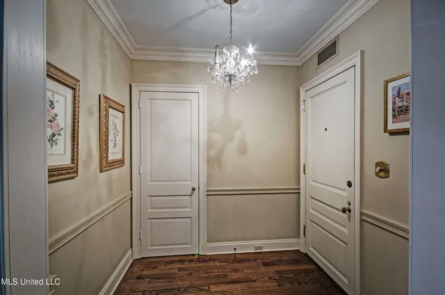 $374,900 | 1200 Meadowbrook Road, Unit 24, Jackson, MS 39206