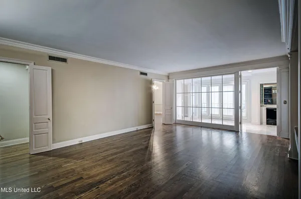 $374,900 | 1200 Meadowbrook Road, Unit 24, Jackson, MS 39206