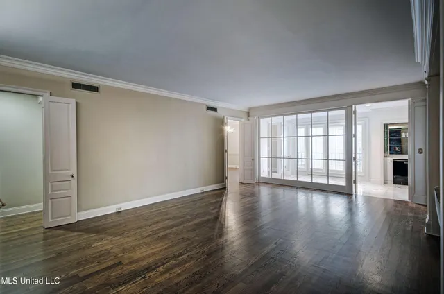 $374,900 | 1200 Meadowbrook Road, Unit 24, Jackson, MS 39206