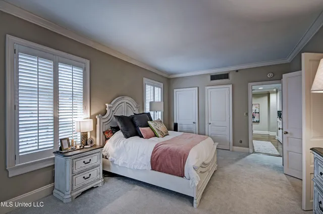 $374,900 | 1200 Meadowbrook Road, Unit 24, Jackson, MS 39206