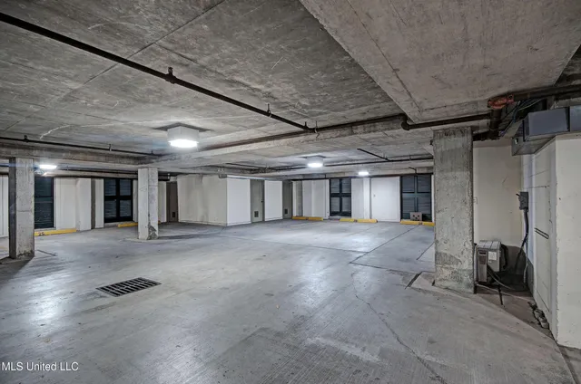 $374,900 | 1200 Meadowbrook Road, Unit 24, Jackson, MS 39206