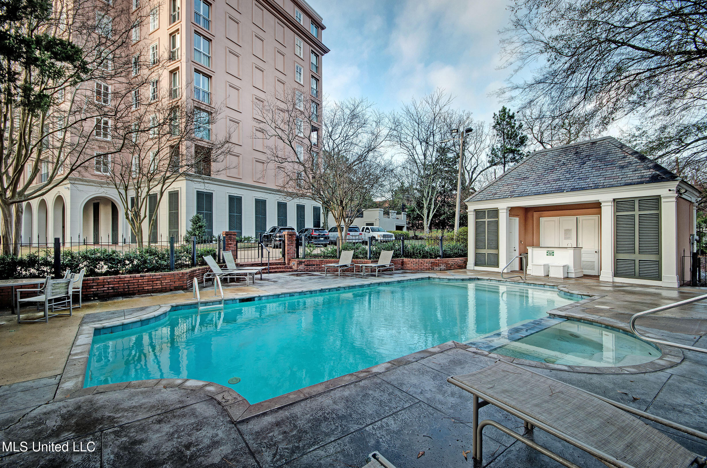 1200 Meadowbrook Road, Unit 24 Jackson, MS 39206 - Photo 46 of 49 IMGP9546_7_8