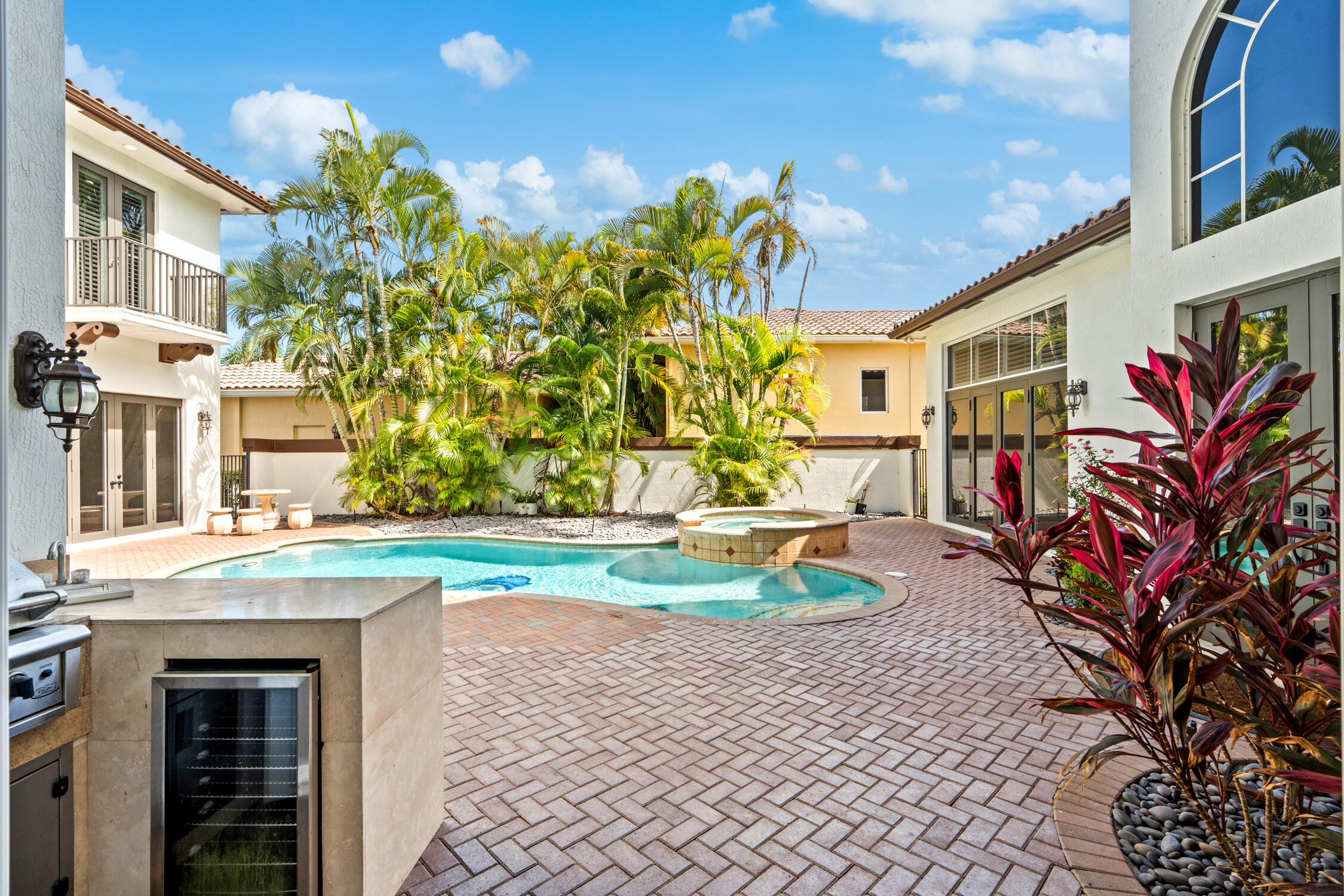 17550 Circle Pond Court Boca Raton, FL 33496 - Photo 33 of 73 Living Room View