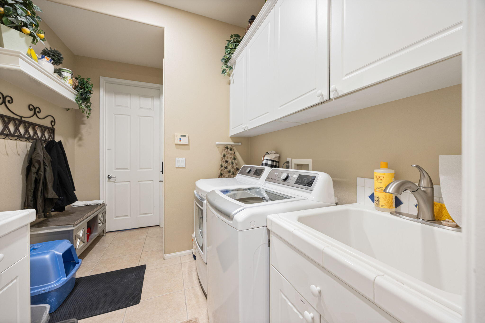 74068 Kokopelli Circle Palm Desert, CA 92211 - Photo 36 of 46 a view of storage and utility room with two washing machine