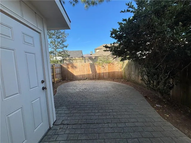 $1,900 | 323 Harney Street, New Orleans, LA 70124