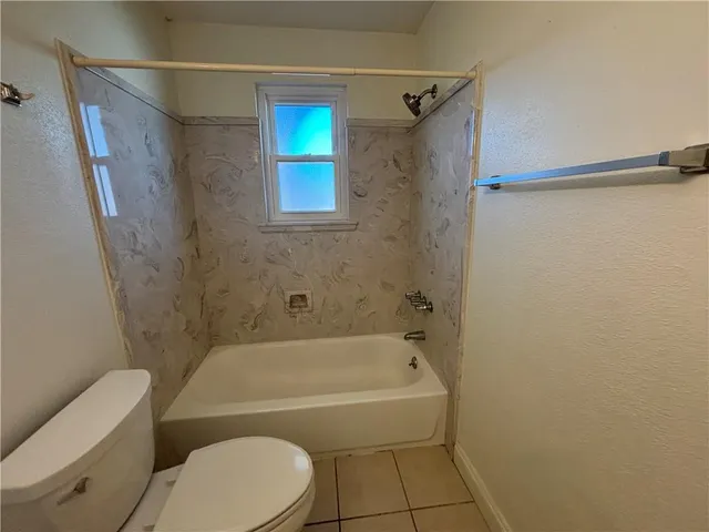 $1,900 | 323 Harney Street, New Orleans, LA 70124