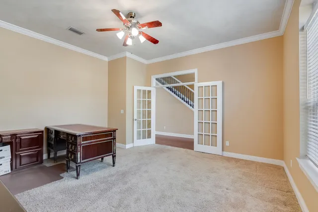 a view of empty room with window