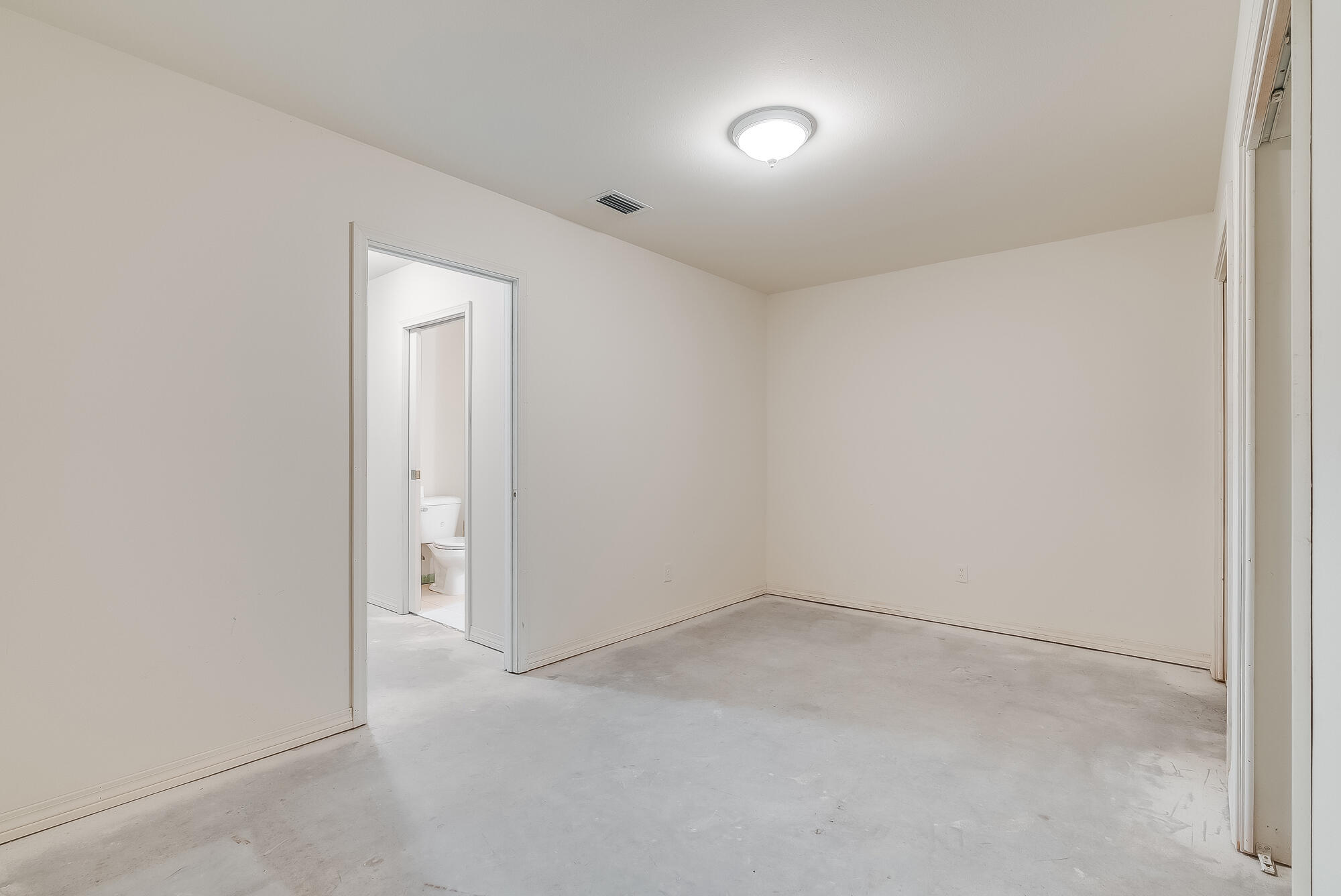 444 Ridge Lake Road Crestview, FL 32536 - Photo 51 of 65 444 ridge lake rd - awp media 0172