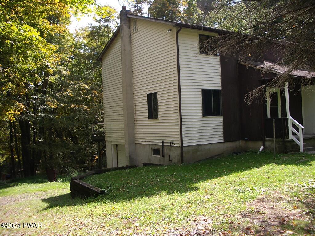 210 Nevin Road, Unit A Newfoundland, PA 18445 - Photo 2 of 19