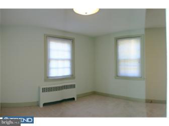 835 Philadelphia Avenue Shillington, PA 19607 - Photo 5 of 7 Gallery Image 5