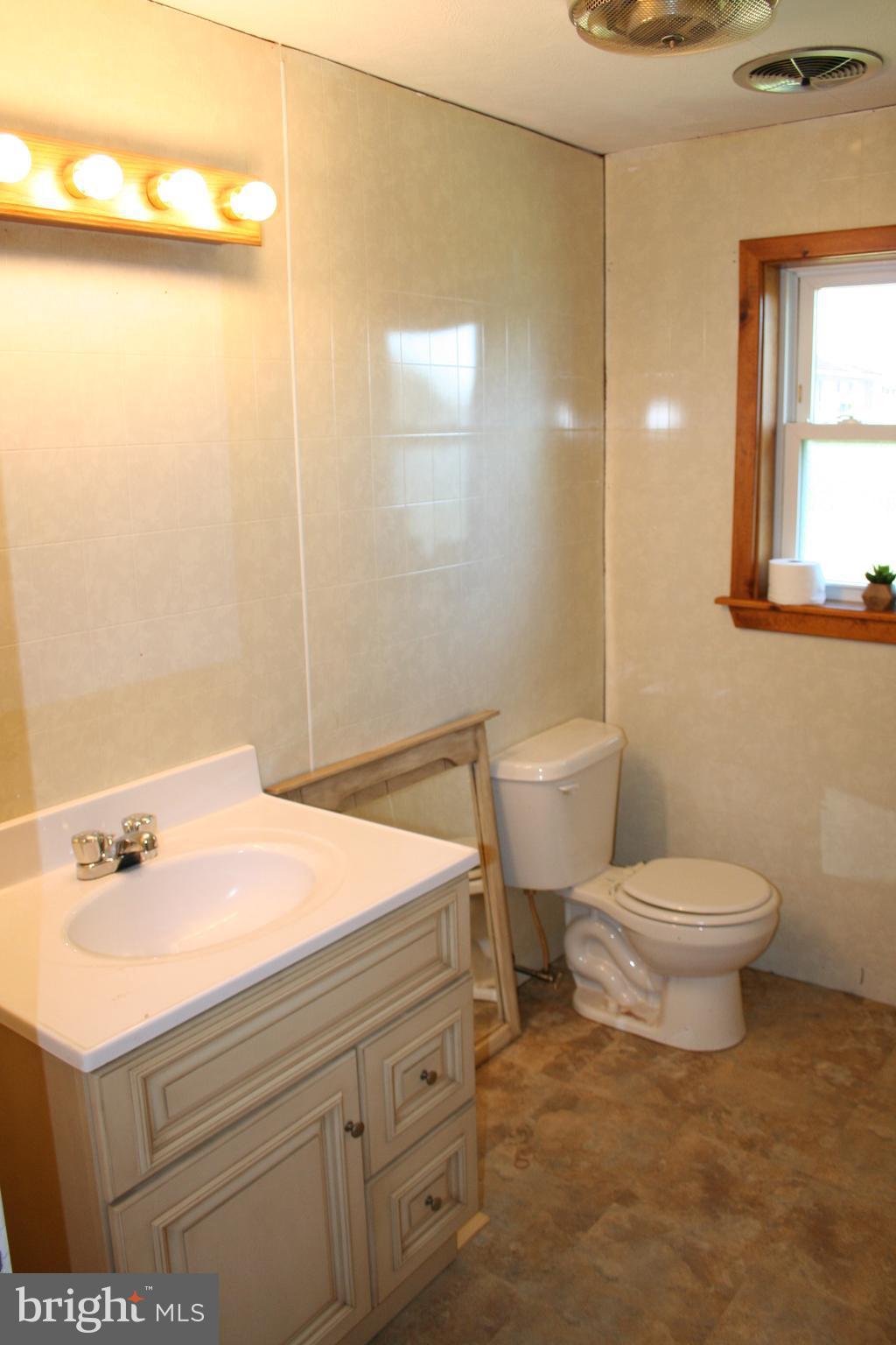 21 Hanna Lane Rising Sun, MD 21911 - Photo 13 of 15 Bath