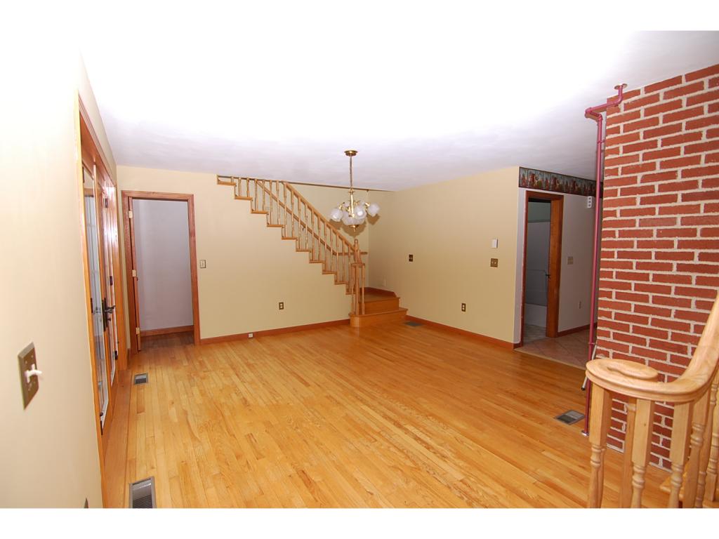 60 Sixth Road Salisbury, NH 03278 - Photo 11 of 29