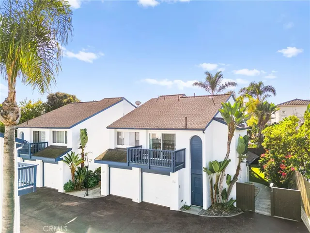 $1,295,000 | 256 Juniper Avenue, Unit B6, Carlsbad, CA 92008