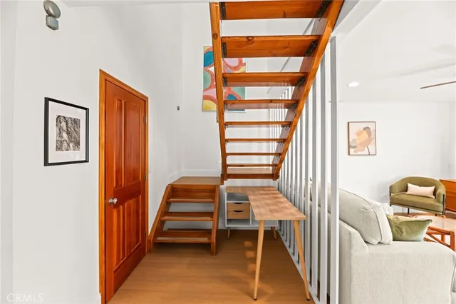 $1,295,000 | 256 Juniper Avenue, Unit B6, Carlsbad, CA 92008