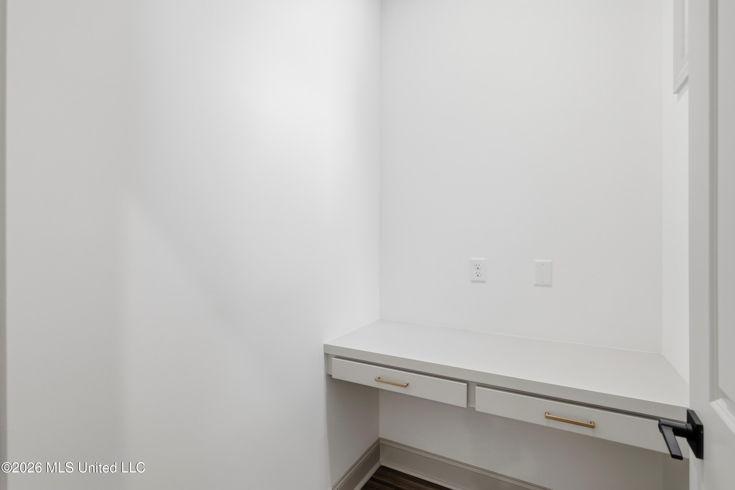 232 Bronson Bend Flowood, MS 39232 - Photo 16 of 30 Office