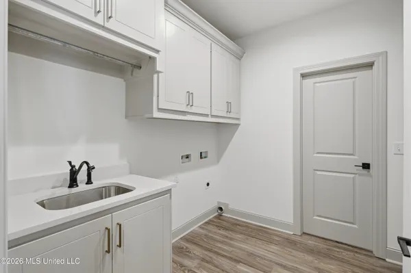$428,900 | 232 Bronson Bend, Flowood, MS 39232