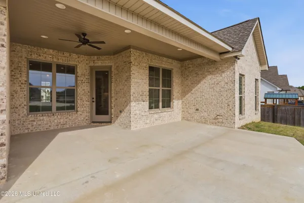 $428,900 | 232 Bronson Bend, Flowood, MS 39232