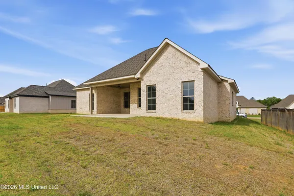 $428,900 | 232 Bronson Bend, Flowood, MS 39232