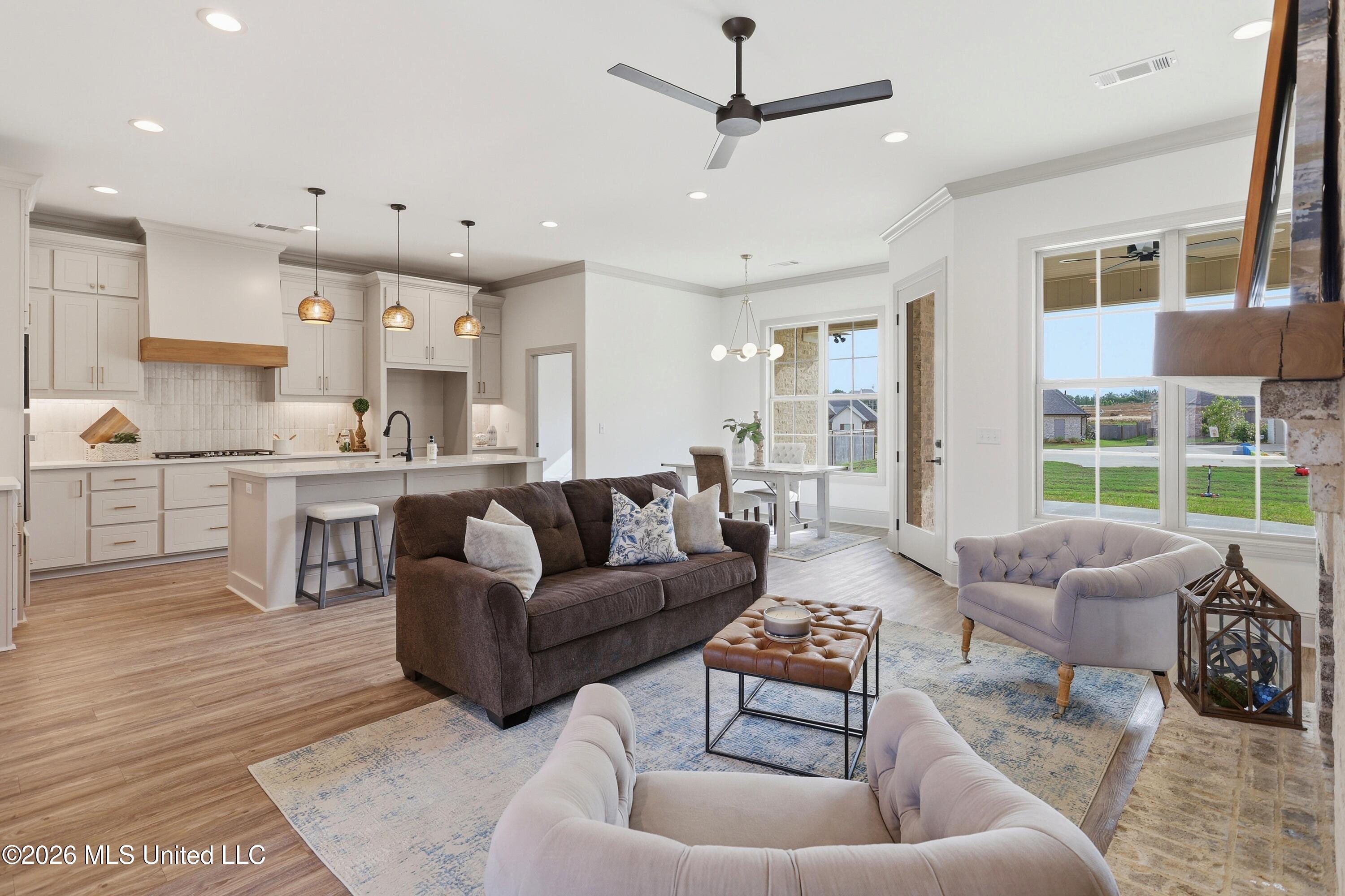 232 Bronson Bend Flowood, MS 39232 - Photo 5 of 30 232 Bronson Bend \ Home Tours MS (4)[128