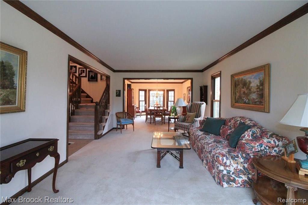 3251 Kilburn Road West Rochester Hills, MI 48306 - Photo 10 of 53