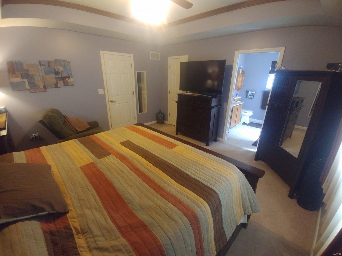 3292 Springbrook Drive Shiloh, IL 62221 - Photo 11 of 25 Gallery Image 11