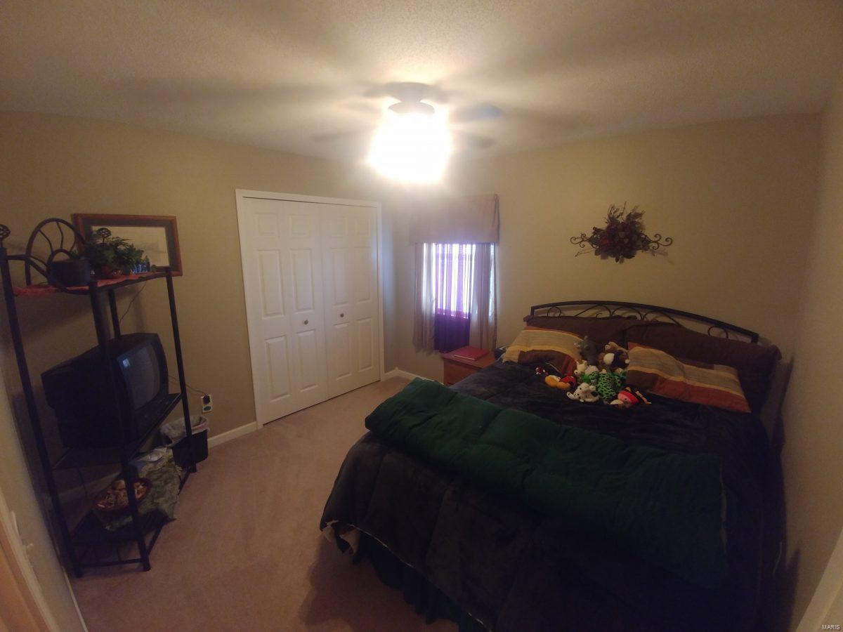3292 Springbrook Drive Shiloh, IL 62221 - Photo 13 of 25 Gallery Image 13