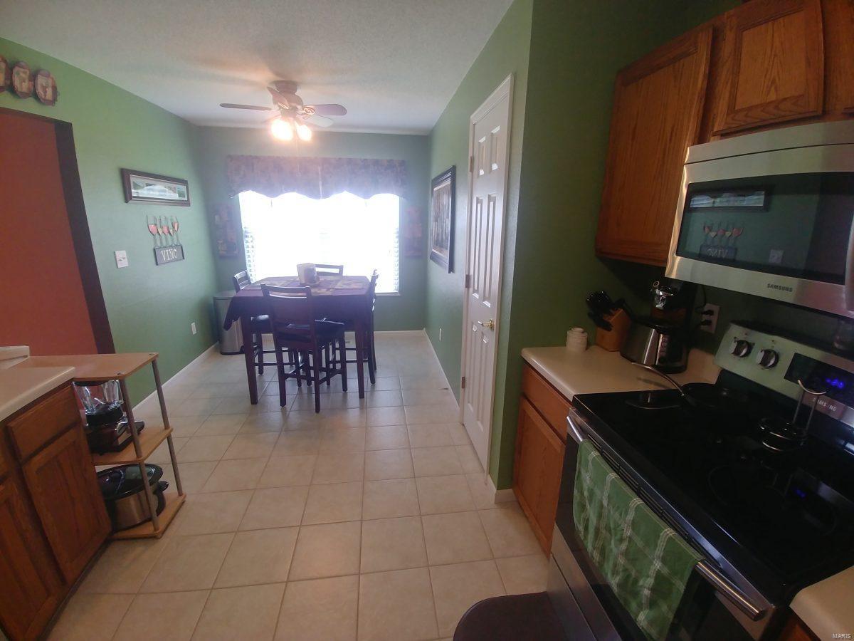 3292 Springbrook Drive Shiloh, IL 62221 - Photo 10 of 25 Gallery Image 10