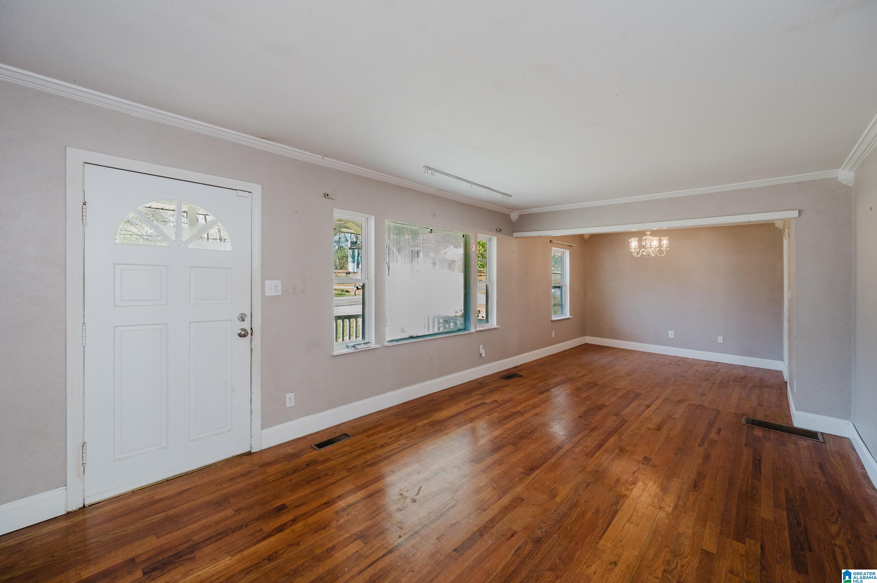 317 Wickstead Road Bessemer, AL 35023 - Photo 5 of 45