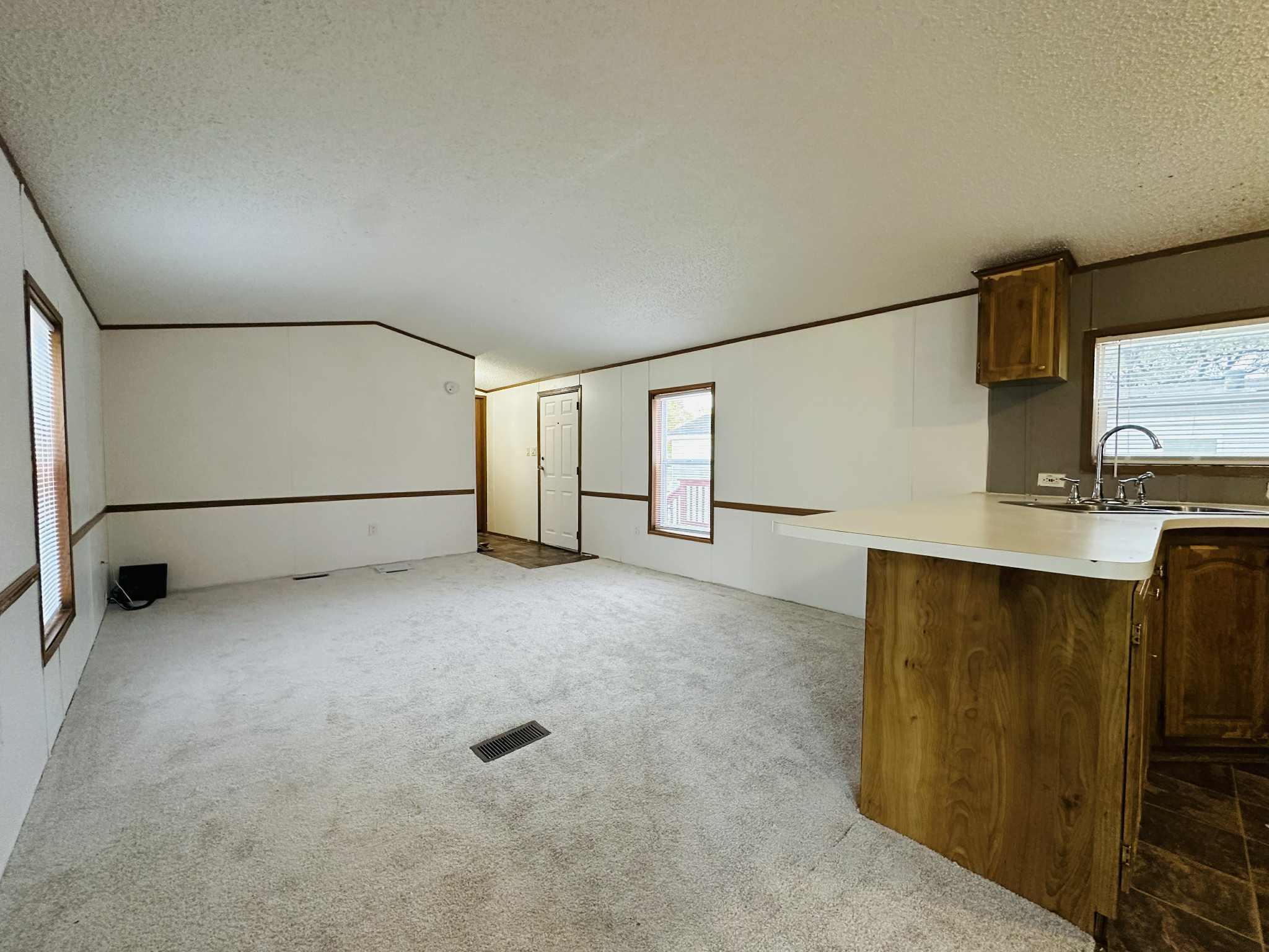 1588 Hall Street Shoreview, MN 55126 - Photo 5 of 10