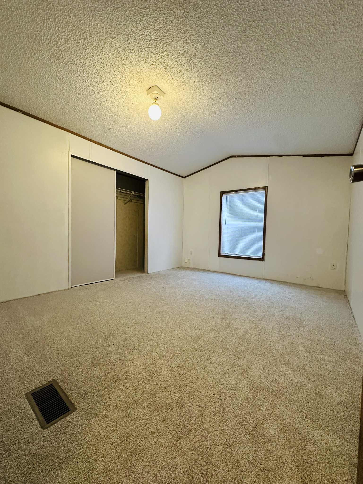 1588 Hall Street Shoreview, MN 55126 - Photo 8 of 10