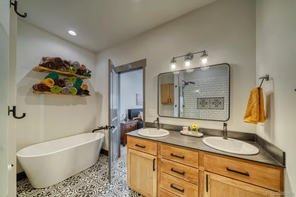 $1,095,000 | 11520 Hills Court, Salida, CO 81201