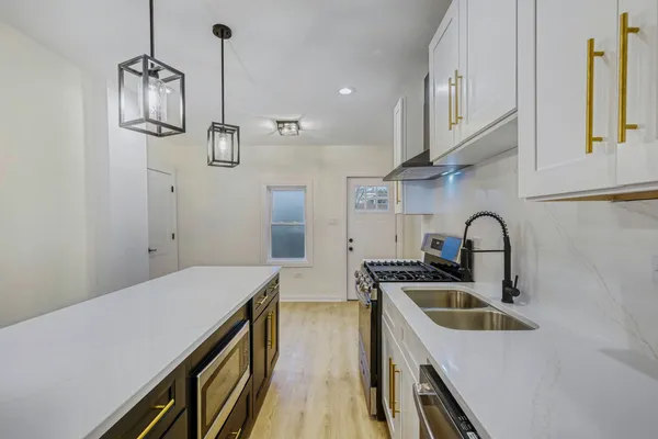 $359,900 | 9232 South Aberdeen Street, Chicago, IL 60620