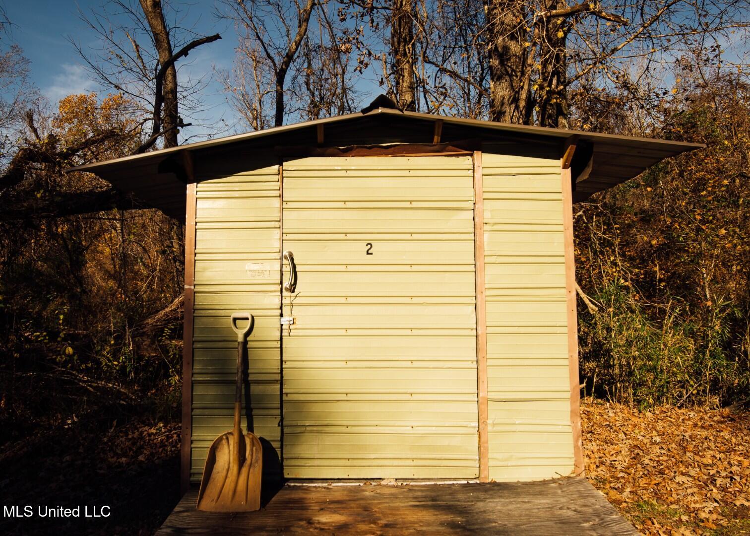 2732 Myrleville Road Yazoo City, MS 39194 - Photo 44 of 49 42 (Large)