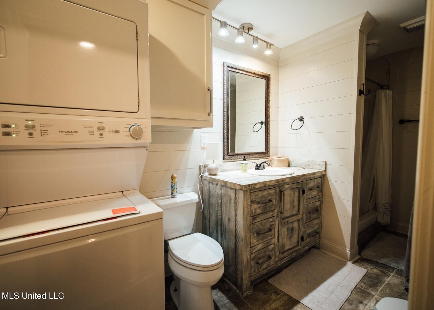 2732 Myrleville Road Yazoo City, MS 39194 - Photo 8 of 49 8 (Large)