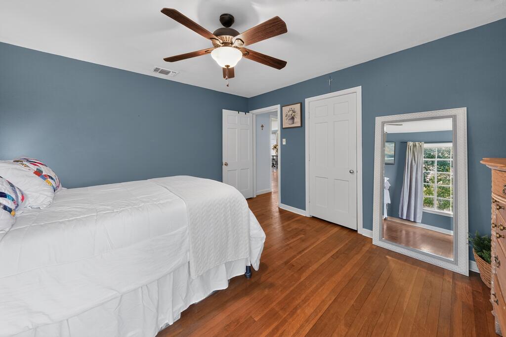 713 Bluebell Road Kerrville, TX 78028 - Photo 15 of 39 Gallery Image 15